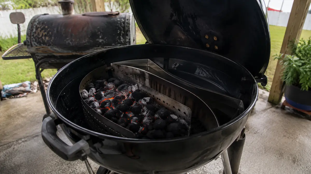 How to Set Up a Two-Zone Fire With a Charcoal Basket Insert